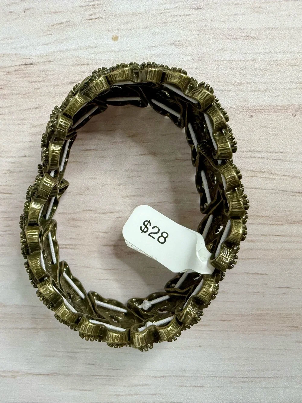 Vintage-Inspired Gold Crystal Stretch Bracelet
